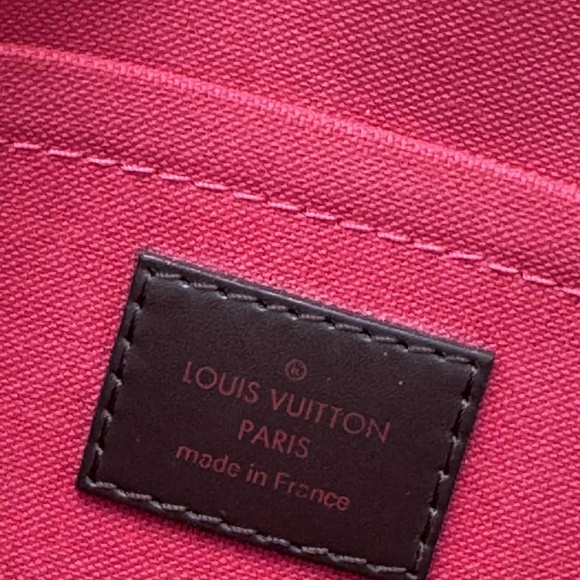 Louis Vuitton Damier Ebene Favorite MM - Picture 3 of 13